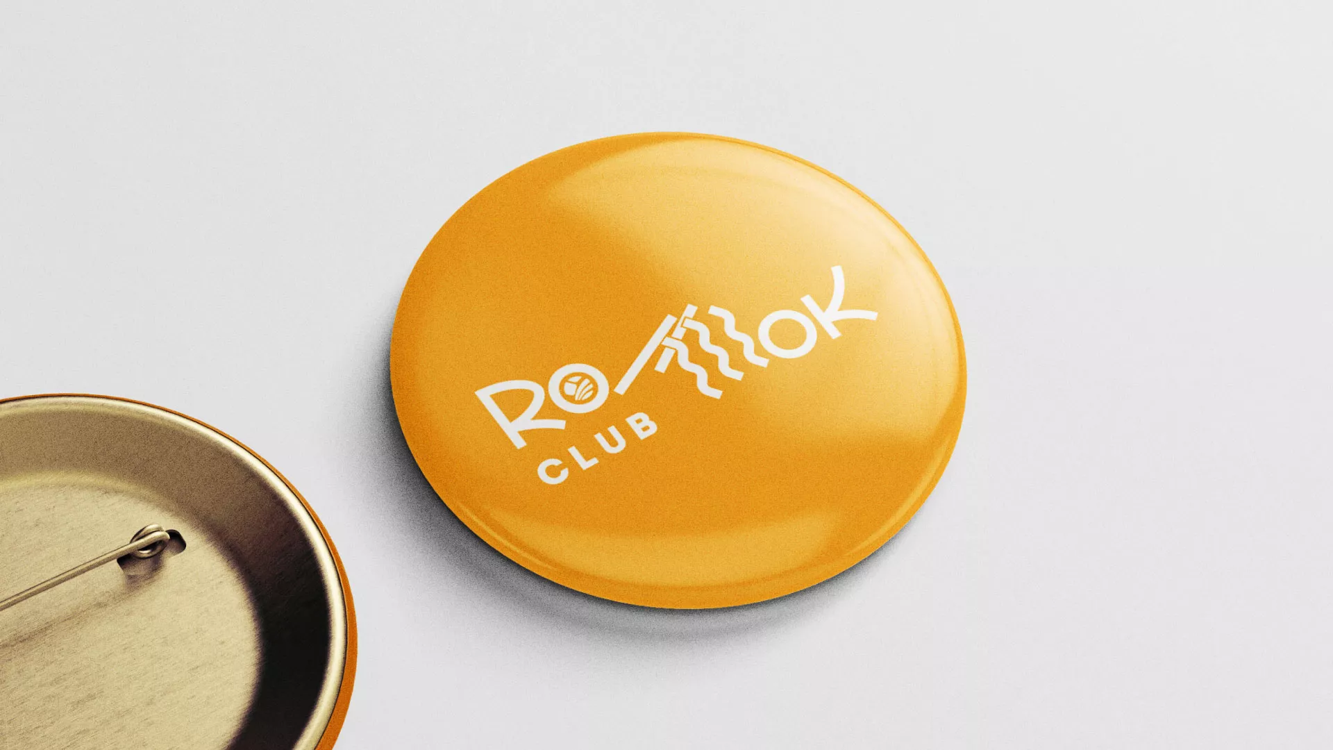 Создание логотипа суши-бара «Roll Wok Club» в Луховицах