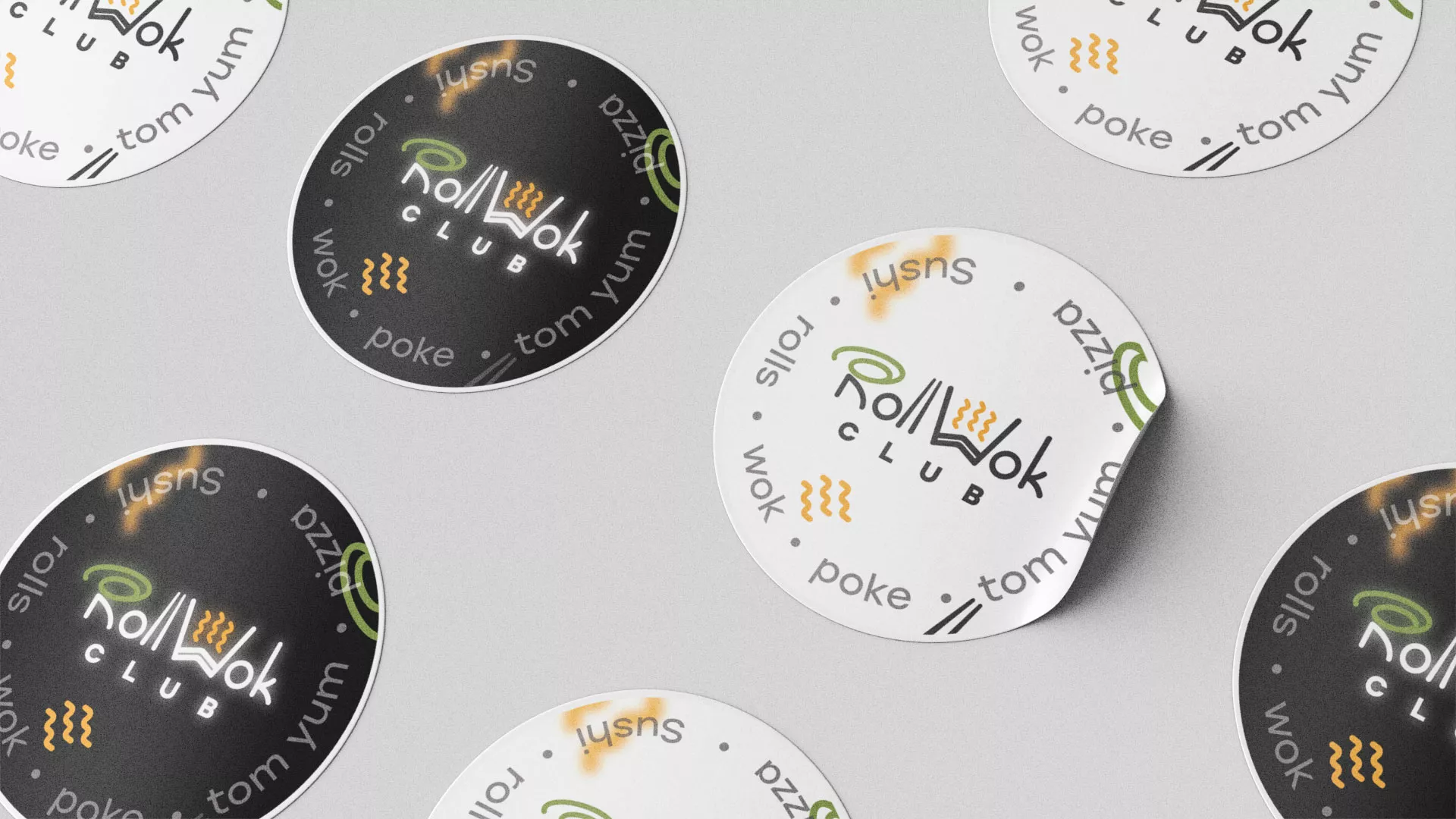 Разработка дизайна наклеек для суши-бара «Roll Wok Club» в Луховицах